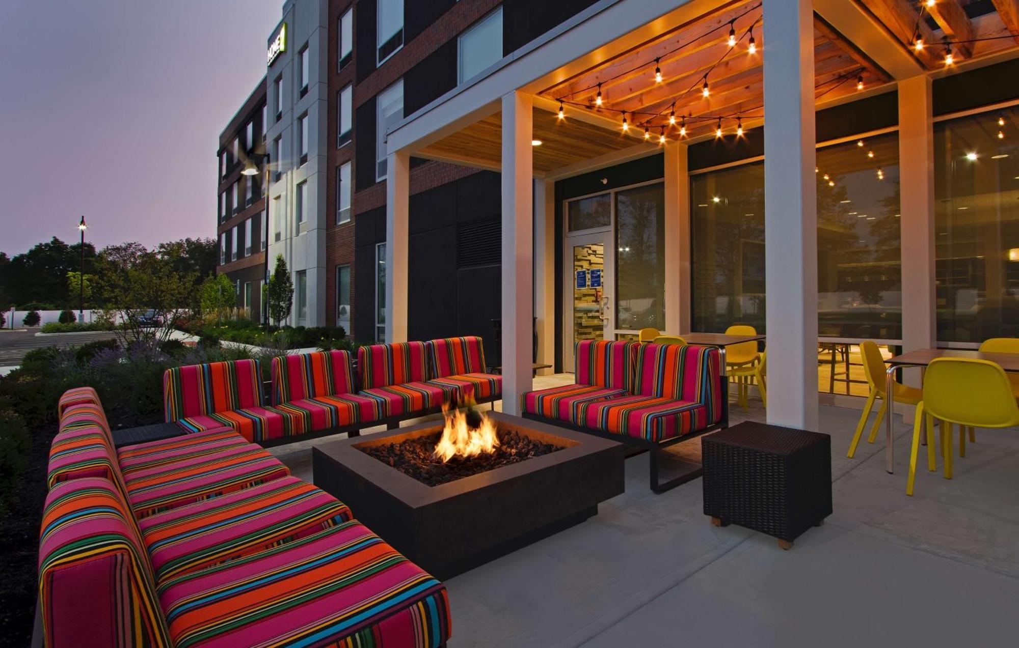 Home2 Suites By Hilton Grove City Columbus Екстер'єр фото